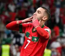 爱游戏体育-转折点！托特纳姆迎来里程碑；国王杯清晨攻防权衡；态度坚定；阵容厚度经受考验(马特拉齐哪一年完成国家队谢幕之战)